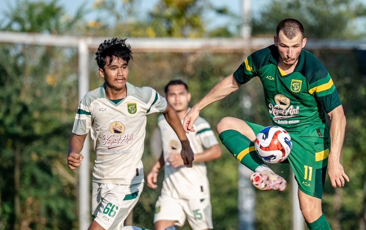 Latihan pemain Persebaya Surabaya (Instagram @officialpersebaya)
